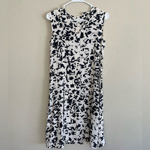 100% Silk Vince dress